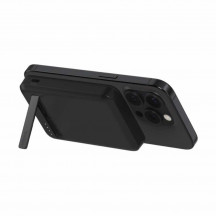 Belkin Qi2 BoostCharge Pro 5K Powerbank met stand