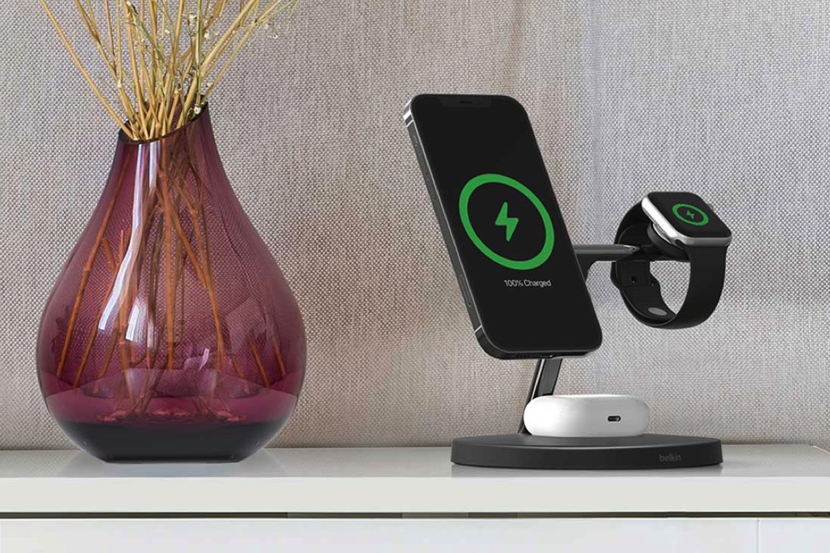 Belkin kortingen 3-in-1 Draadloze 15W lader met Magsafe Ninove