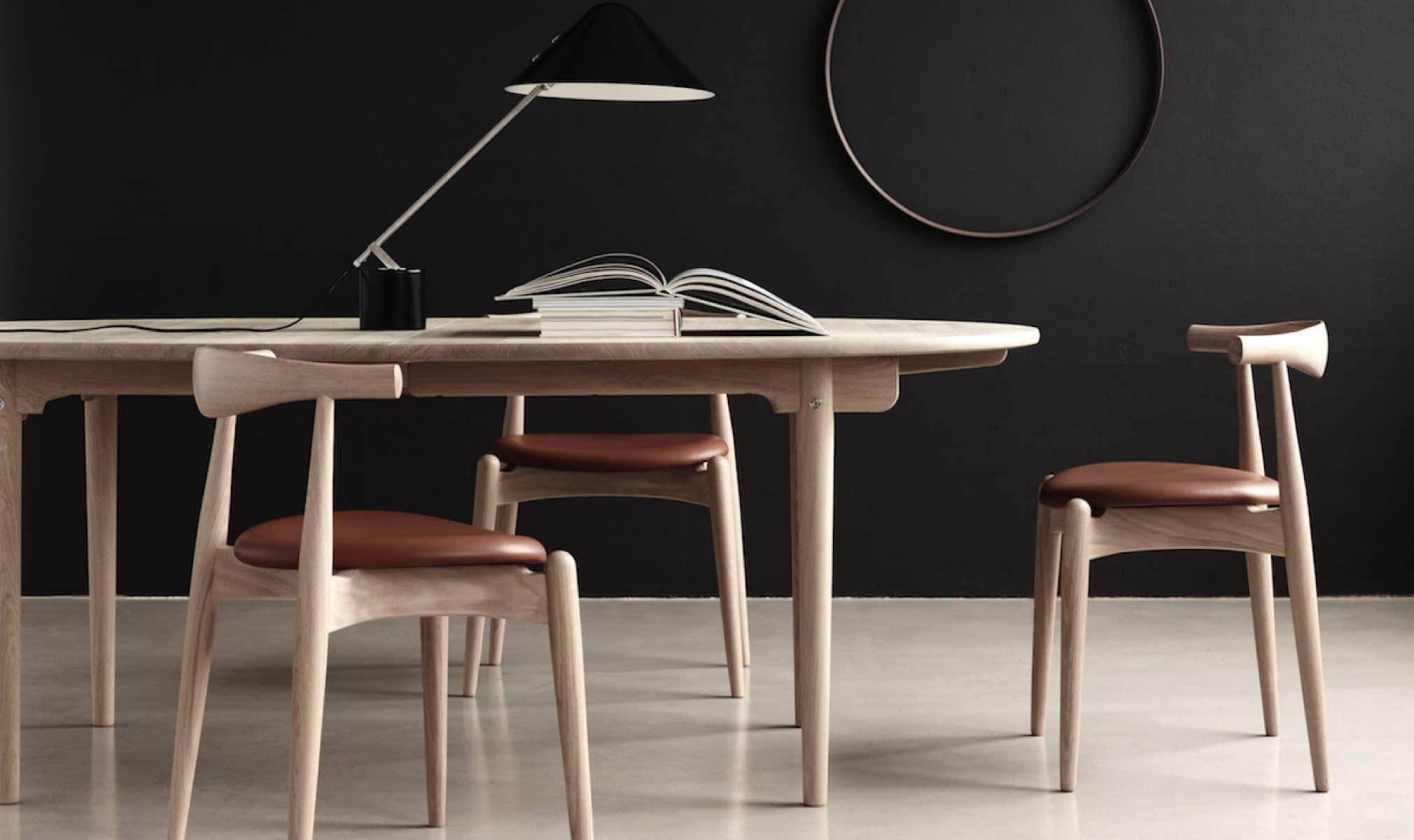 Carl Hansen CH20 Elbow Chair Ninove