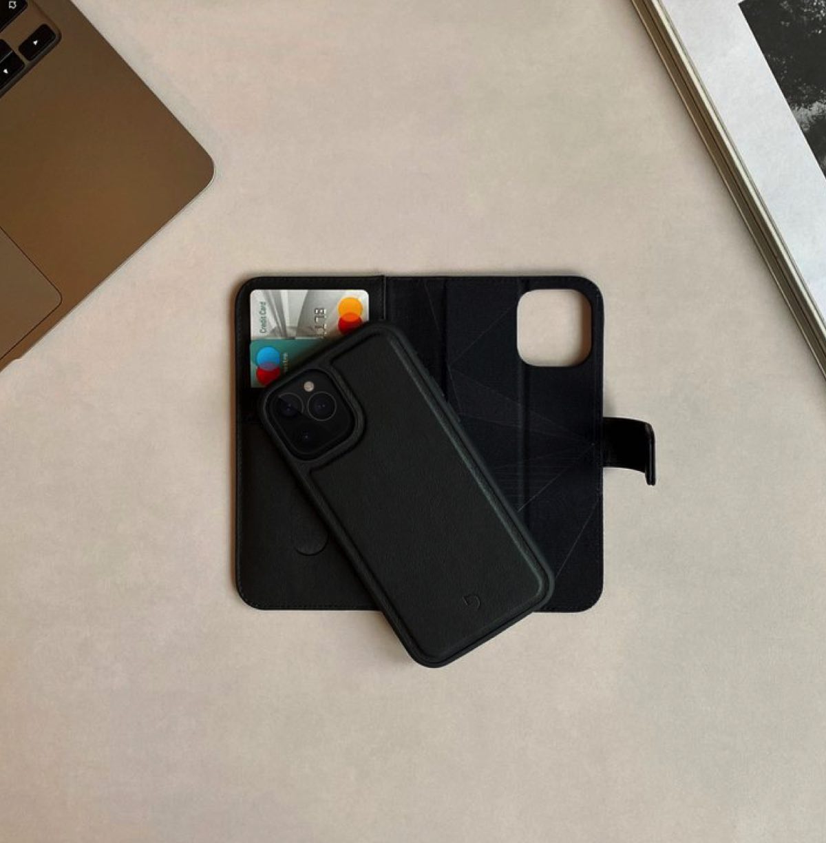 iPhone 12 Decoded wallet