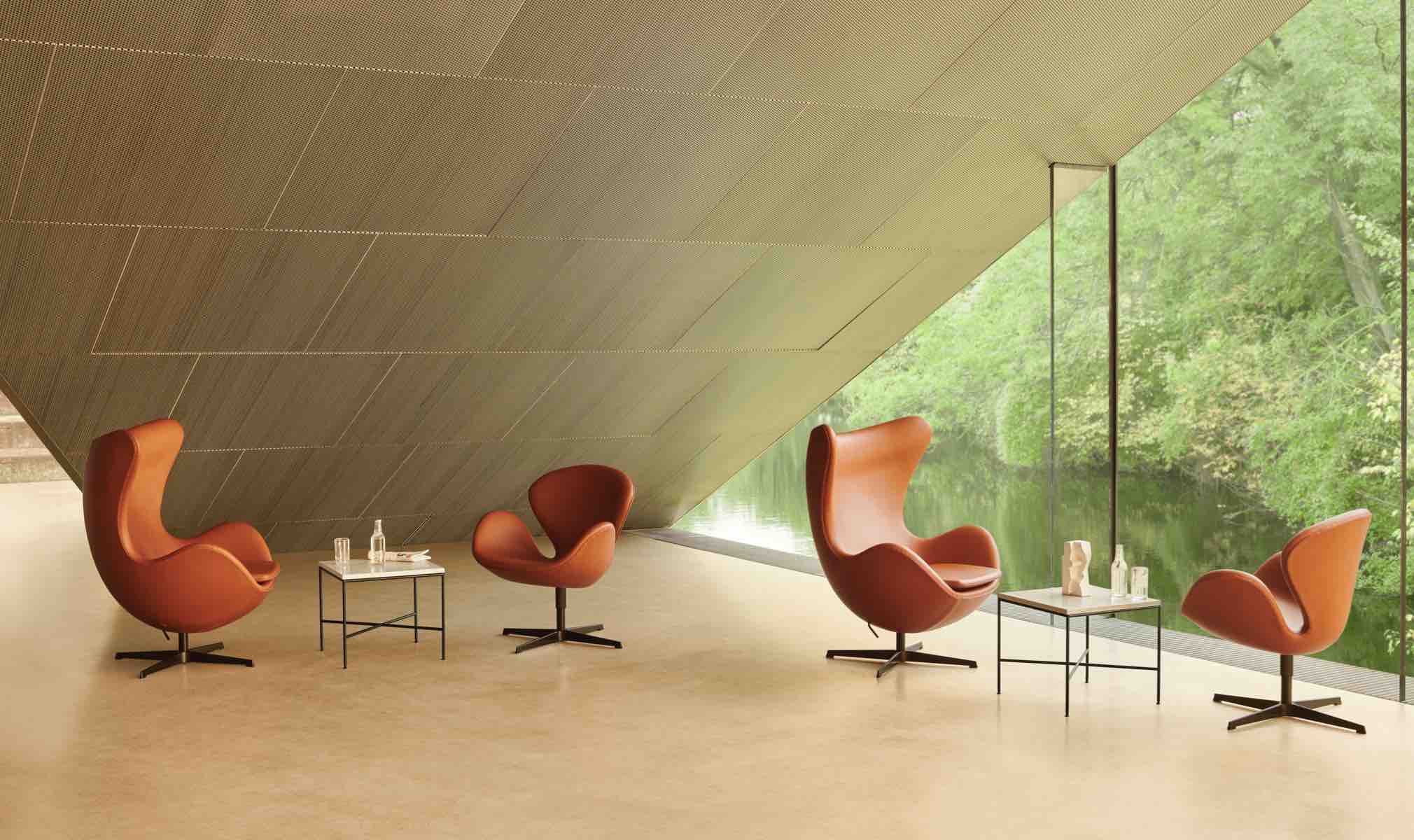 Fritz Hansen Ninove The Egg Chair Swan Chairl