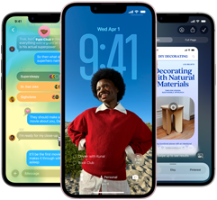 Drie iPhone 17e-devices met daarop de Berichten-app met Liquid Glass-design, een dynamisch Toegangsscherm en Apple Intelligence in gebruik